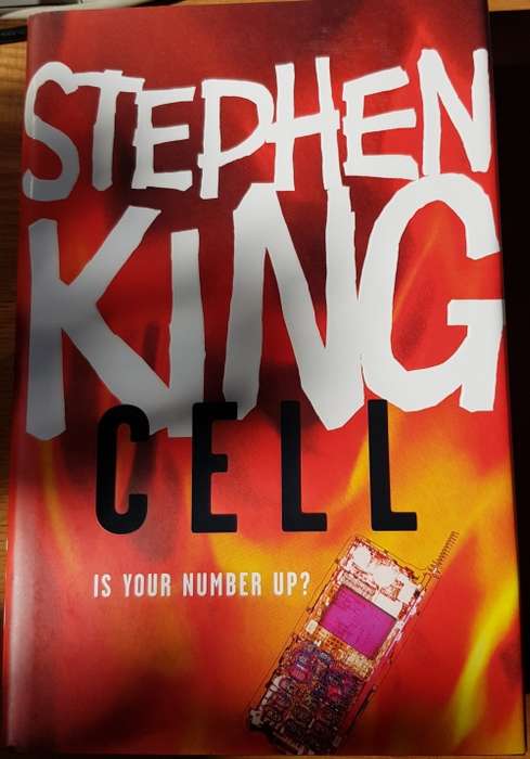 Cell by Stephen King.