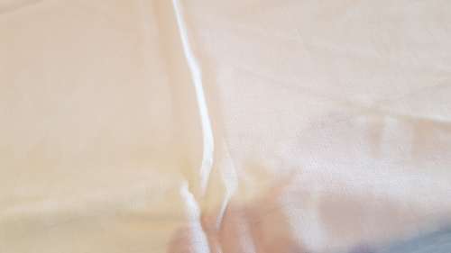 Rectangular White Damask Table Cloth, hemme
