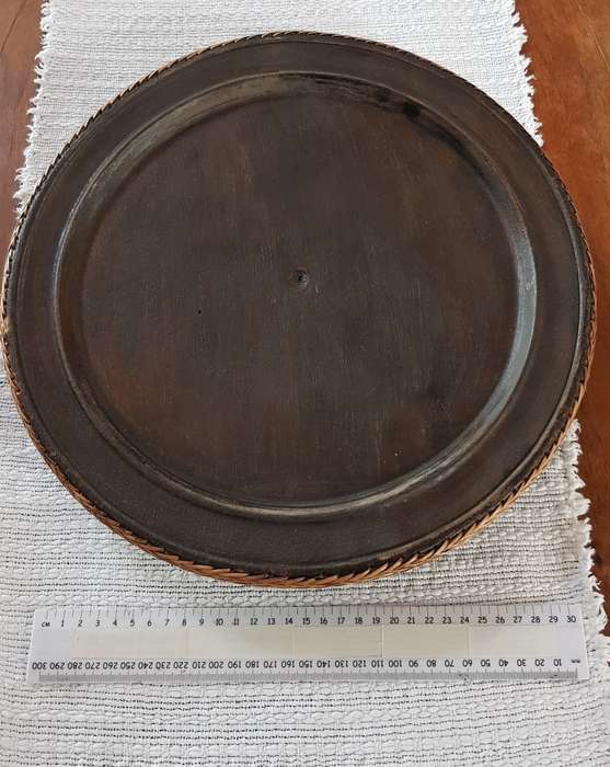 African Craft round wooden fruit bowl/platter with basket weave edge on rim.