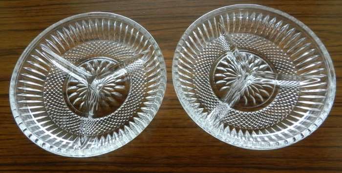 Vintage Set of 2x glass snack servers (same size). Decorative cut/depressed glass with ribbed desig