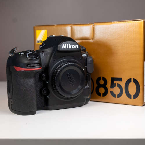 Nikon D850