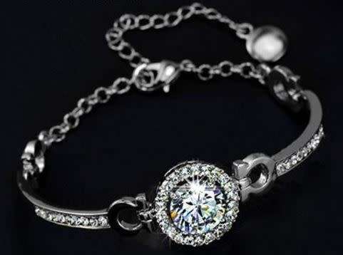 tennis bracelet