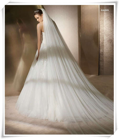 CLASSICAL 3 METRE  2 TIER BEAUTIFULLY  SOFT PURE TULLE  BRIDAL WEDDING VEIL+COMB