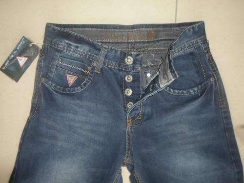 **FREE DELIVERY - GUESS REBEL Men's Jeans Size 32