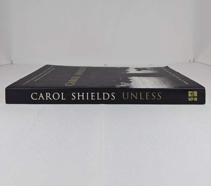 Unless by Carol Shields - Paperback
