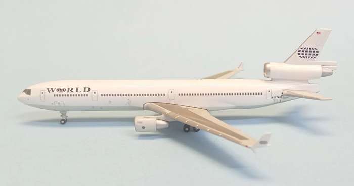 McDonnell Douglas MD-11 World Airways - 1/400 Scale (GJWOA152)(TAS7066)(Gemini Jets)