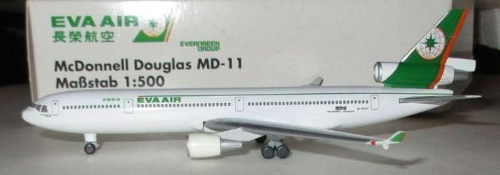McDonnell Douglas MD-11 Eva Air - 1/500 Scale (HW503419)(TAS007187)(Herpa Wings)