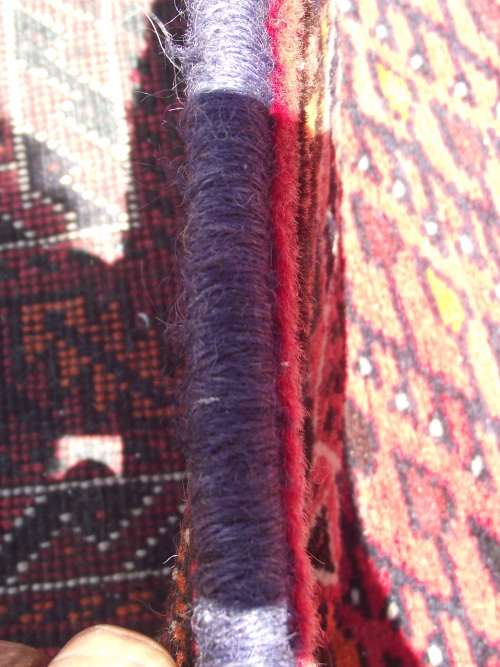 STUNNING LARGE HAND WOVEN PERSIAN CARPET  ( IRAN )