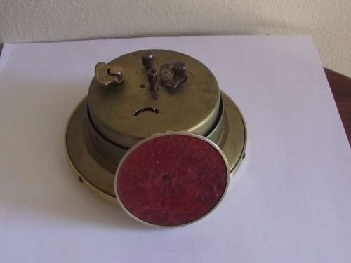 VINTAGE UMF RUHLA ALARM CLOCK FOR REPAIRS MADE IN GERMANY