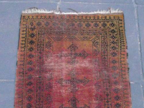 WORN HAND WOVEN PERSIAN CARPET --- HAS AGE RELATED WEAR