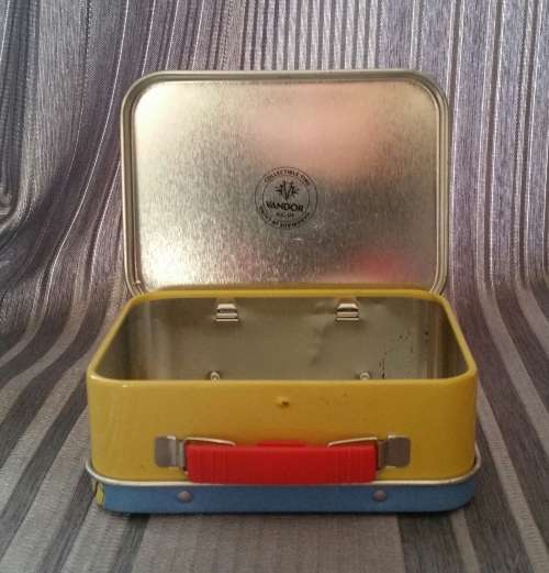 SUPERMAN!!! Small Collectible Tin
