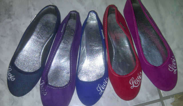 Levi Pumps