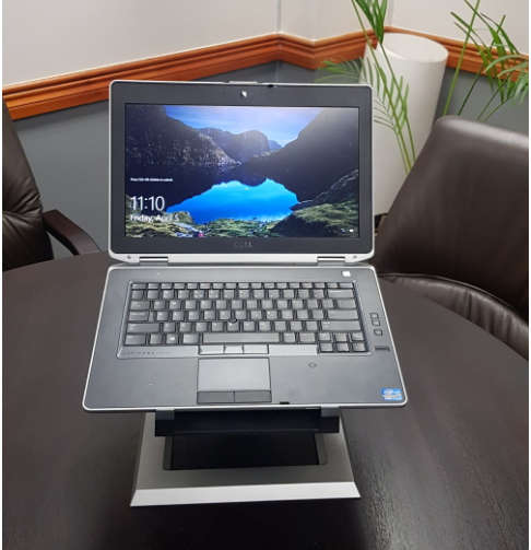 Dell E6430 Intel i7-3540 @ 3.0GHz + E-View Stand + Dock Station + Charger