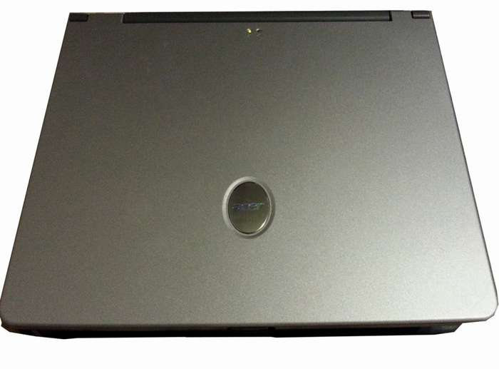 Acer Travelmate 2501LC Laptop Pentium 4 2.8Ghz 1GB Ram 60GB HDD