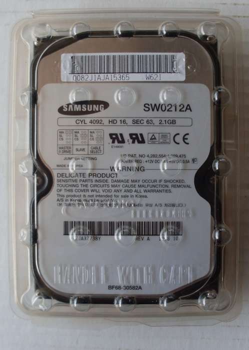 Samsung SW0212A Ultra IDE Desktop Hard Drive 2GB 5400RPM (1998)