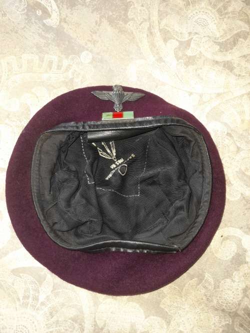 44 Parabat Beret. PostNet for buyer