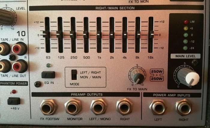 BEHRINGER EUROPOWER PMX2000 POWERED MIXER