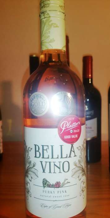 WINE COLLECTION ~ 7 BOTTLES [4 RED, 2 WHITE, 1 ROSE]