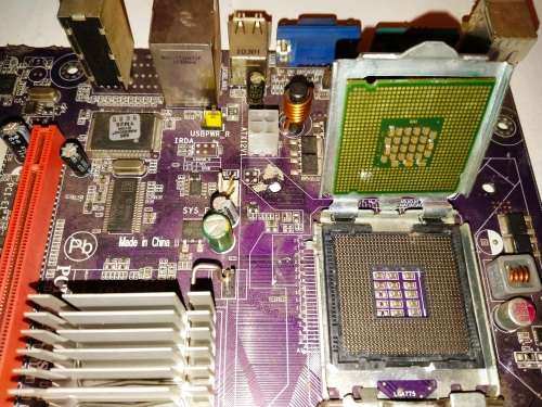 PC MOTHERBOARD FOR DESKTOP - ELITEGROUP ECS G31T-M REV: 1.0 15-V39-011002 DUAL DDR2 800 [ENHANCED ED