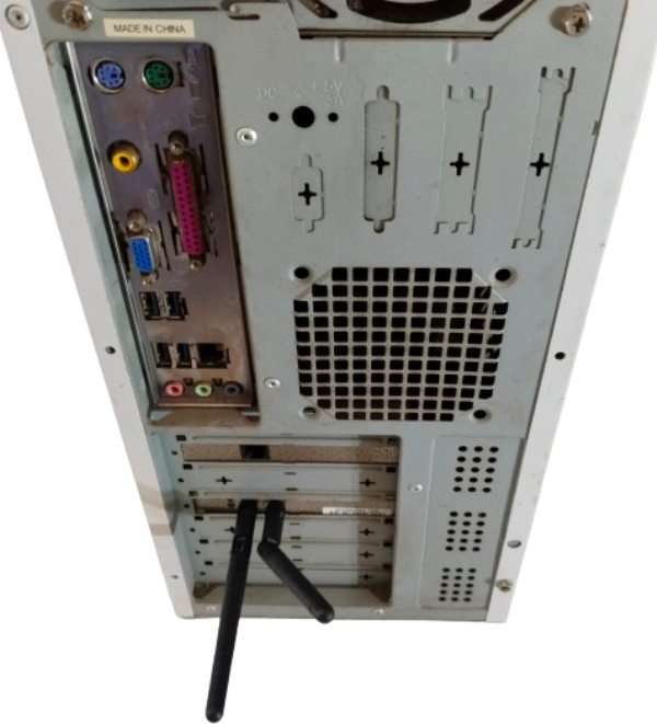 DESKTOP PC BOX/TOWER: ASUS P4S533­MX ~ INTEL(R) CELERON(R) CPU 2.00GHZ (LEGACY/`VINTAGE` TECHNOLOGY)