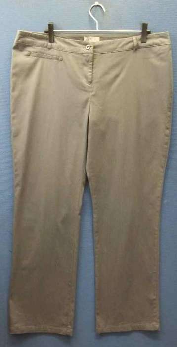Grey With Fine Pinstripe Stretch Cotton Pants - Size 42 (Waist 80cm, Hip 98cm) * Quality Brand