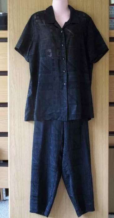 Vintage Black Patterned Polyester Two Piece - Size 40 (Waist 74cm-96cm, Hip 116cm)