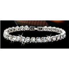 **GORGEOUS**TENNIS BRACELET 33 CARAT CR DIAMONDS SET IN A BEAUTIFUL CLASSIC STYLE BRACELET