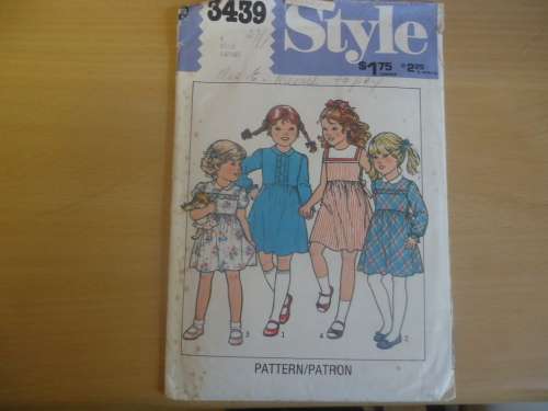 STYLE PATTERNS 3439 GIRL'S DRESS SIZE 1 YEAR COMPLETE