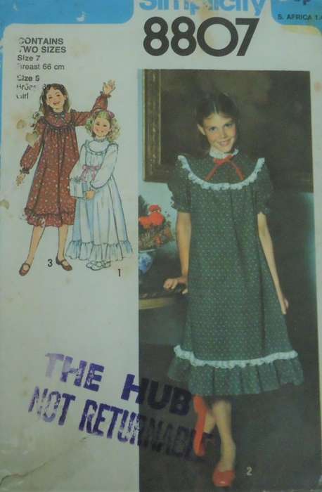 SIMPLICITY PATTERNS 8807 GIRLS RUFFLED DRESS  SIZES 7 + 8 YEARS  COMPLETE-UNCUT-F/FOLDED