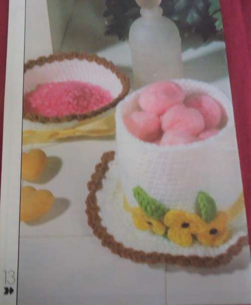 CROCHET MONTHLY NUMBER 106 -32 A4 PAGES