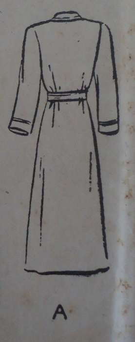 VINTAGE BUTTERICK 2687-GIRL`S DOUBLE BREASTED ROBE SIZE 5 YEARS  BREAST 24` COMPLETE