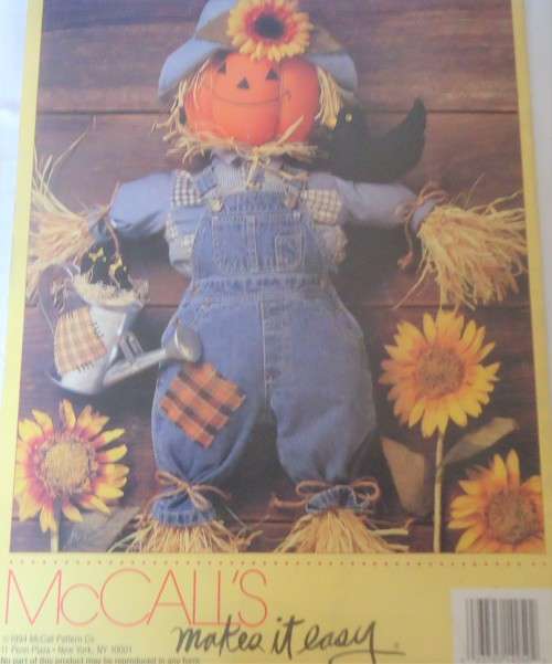 McCALLS  SCARECROW COUSINS FABRIC CRAFT - INCLUDES FULL SIZE PATTERNS
