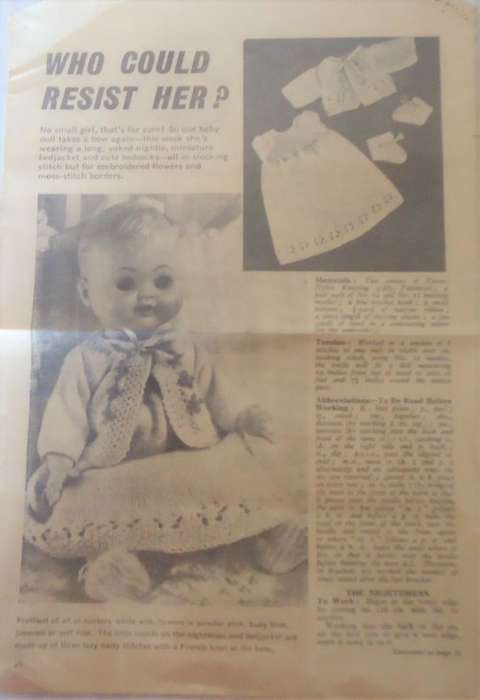 WOMAN'S WEEKLY - BABY OUTFIT SIZE 12" DOLL-NIGHTDRESS-BEDSOCKS-BEDJACKET