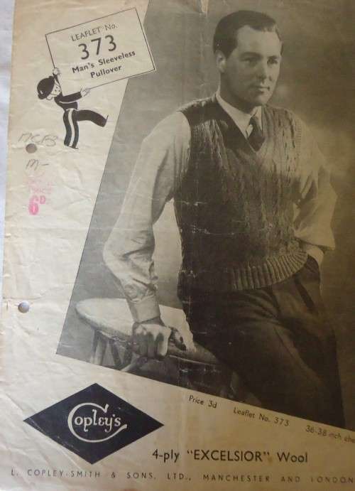 COPLEYS LEAFLET 373 MAN`S SLEEVELESS PULLOVER TO FIT 36-38` CHEST