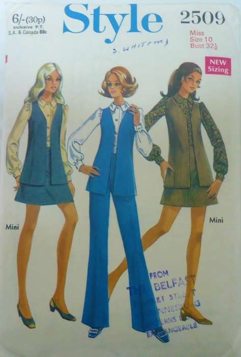 VINTAGE STYLE 2509 BLOUSE-SKIRT-PANTS-SLEEVELESS JACKET SIZE 10 - BUST 32 1/2` SEE LISTING