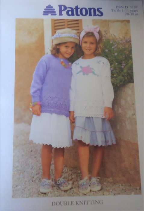 PATONS D5139 LACY BORDER TUNICS CHEST 20-30` OR 1 - 11 YEARS