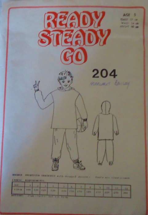 READY-STEADY-GO PATTERN NUMBER 204  OVERSIZE TRACKSUIT  AGE 1 YEARS CHEST 50 CM