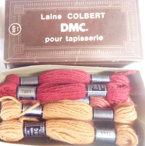 SIX UNUSED SKEINS OF STUNNING DMC COLOURED TREADS FOR TAPESTRY