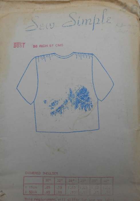 SEW SIMPLE PATTERNS # 26  GATHERED SHOULDER TOP   SIZE 38 OR 97 CM
