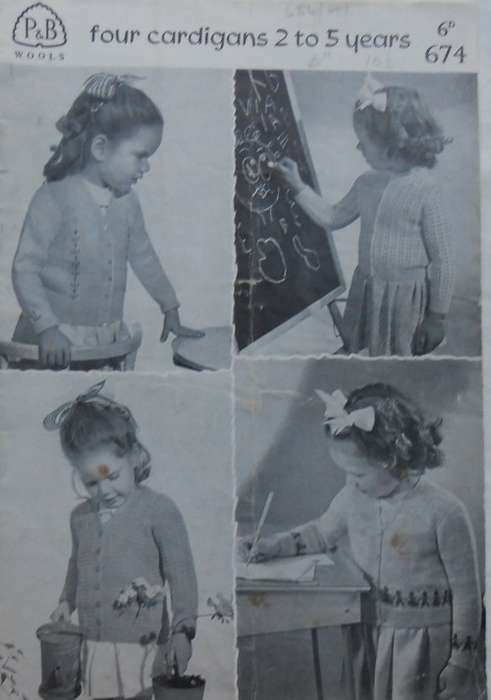 P&B/PATONS #928   -2 DESIGNS FOR BOYS - 8 A5 PAGES