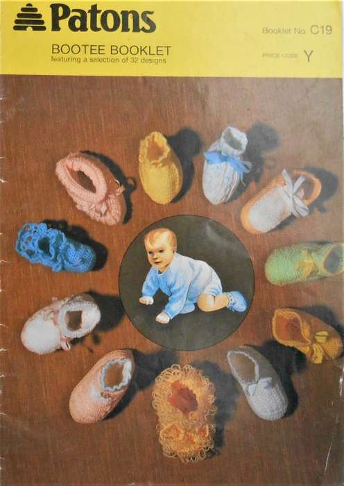 PATONS#C.19  32 DIFFERENT BOOTEE DESIGNS - 28 A4 PAGES