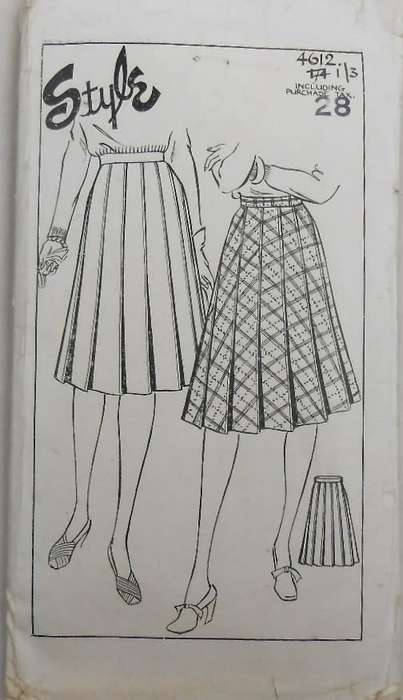 V/VINTAGE STYLE PRINT 4612 SLIM FITTING ALL ROUND PLEATED SKIRT SIZE 28 WAIST COMPLETE