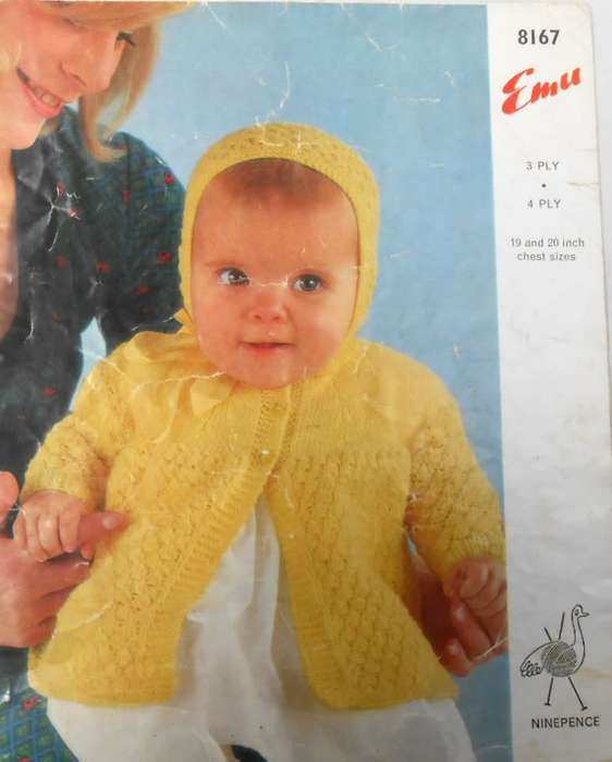 EMU 8167  - 3 + 4 PLY KNITTING MATINEE COAT & BONNET 19 - 20` OR 48 -  50  cm