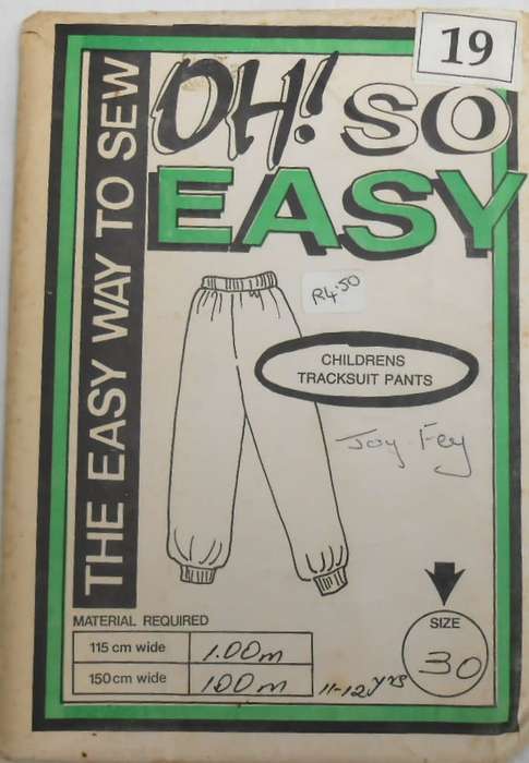 OH SO EASY PATTERN  19 CHILDREN`S TRACKSUIT PANTS` SIZE 30 COMPLETE-UNCUT-F/FOLDED