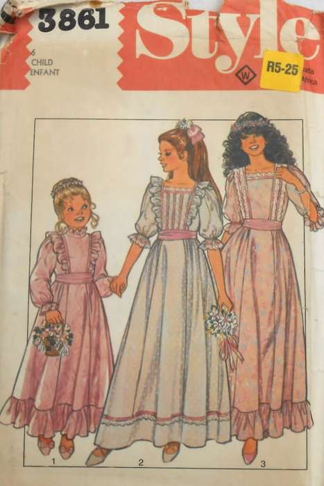 STYLE 3861 GIRLS LINED BRIDESMAID OR PARTY DRESS  SIZE 6 YEARS COMPLETE