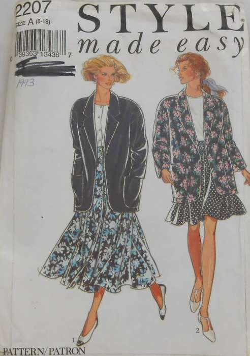 STYLE 2207 LOOSE FITTING JACKET+-SKIRTS SIZE 8-18-COMPLETE-CUT TO 18-ZIPLOC