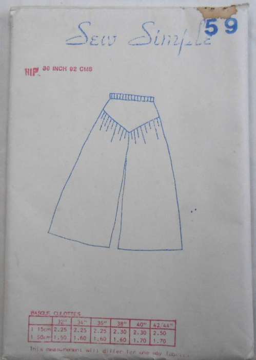 SEW SIMPLE 59 BASQUE CULOTTES SIZE 36 OR 92 CM  COMPLETE