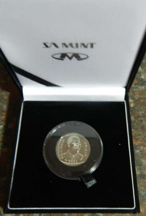 2000 MANDELA R5 COIN IN SAM BOX - USED COIN - BID PER COIN