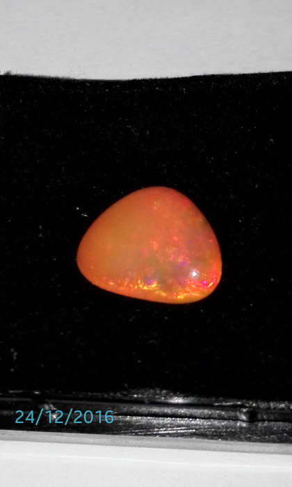 2.13ct 100% REAL AMAZING FIRE OPAL *VVS* (ORANGE/YELLOW/RED FIRE)