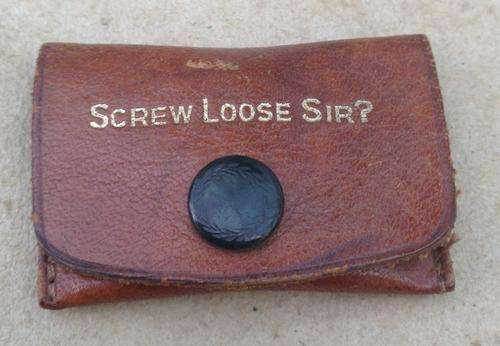 Screw Loose, Sir?.......more than is in the photos I can't tell.